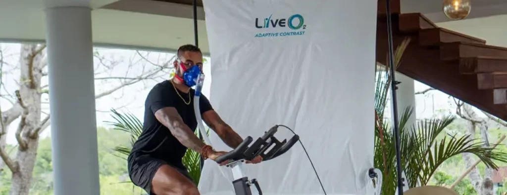 LiveO₂ adaptive oxygen training session at LifeRx Wellness supporting performance, endurance, and recovery.